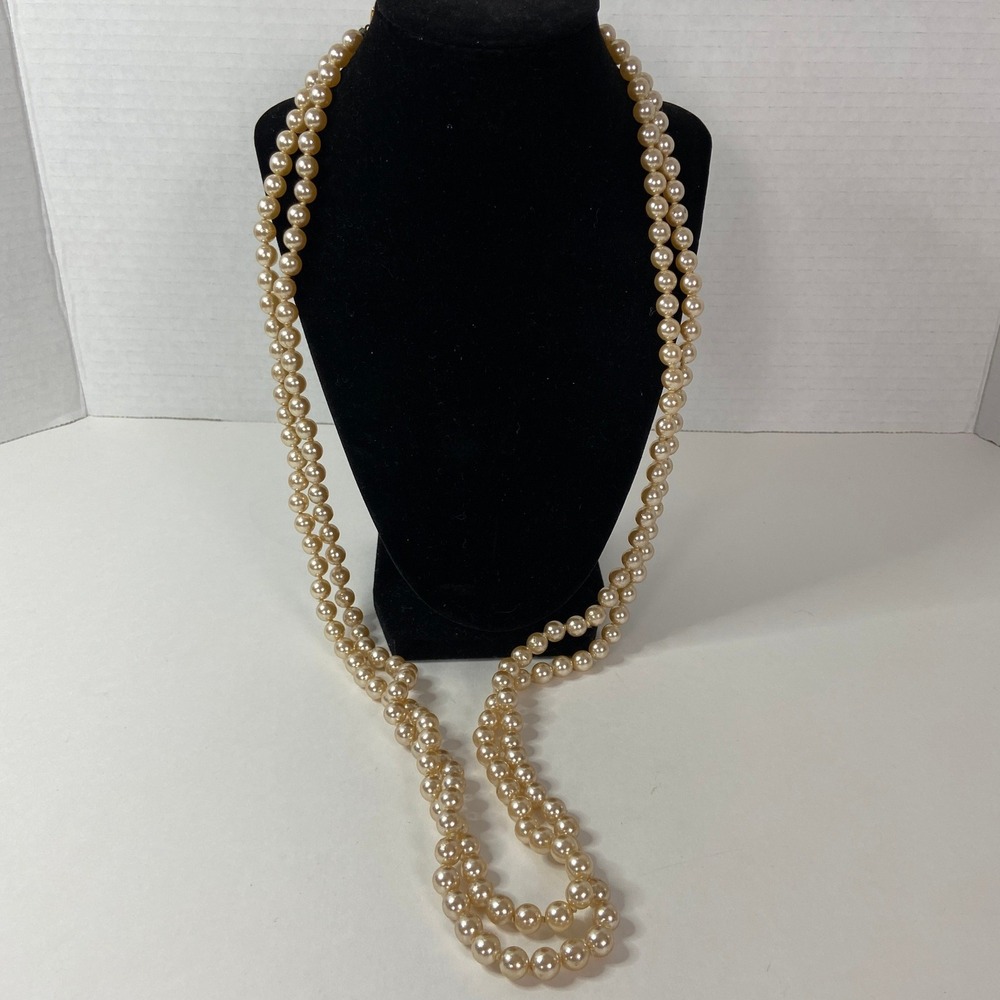 KJL Kenneth Jay Lane Vintage Faux Pearl Double Strand Rhinestone Bow Necklace